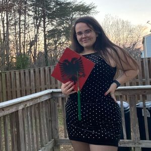 Meet your Posher, Arta